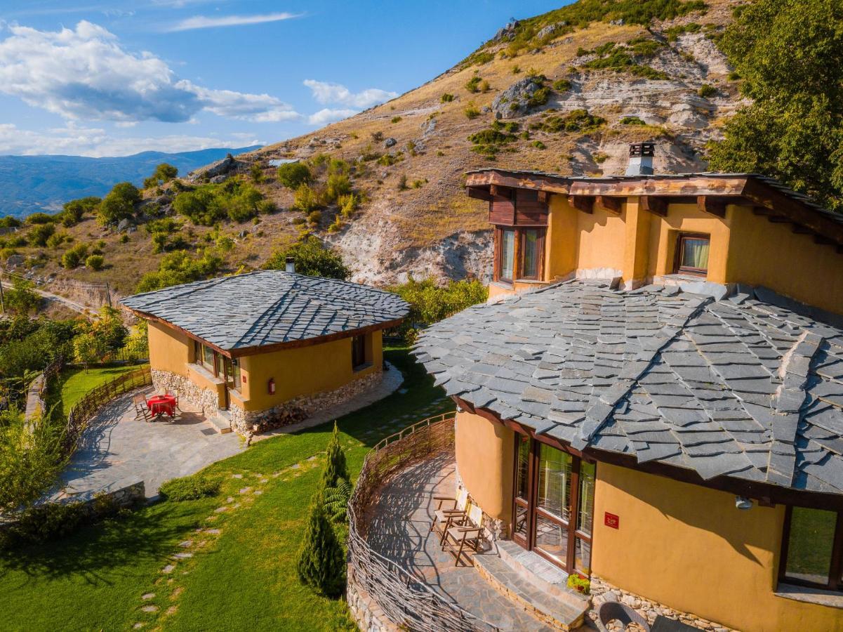 Eco Village Under The Cliffs Ilindentsi Exterior photo